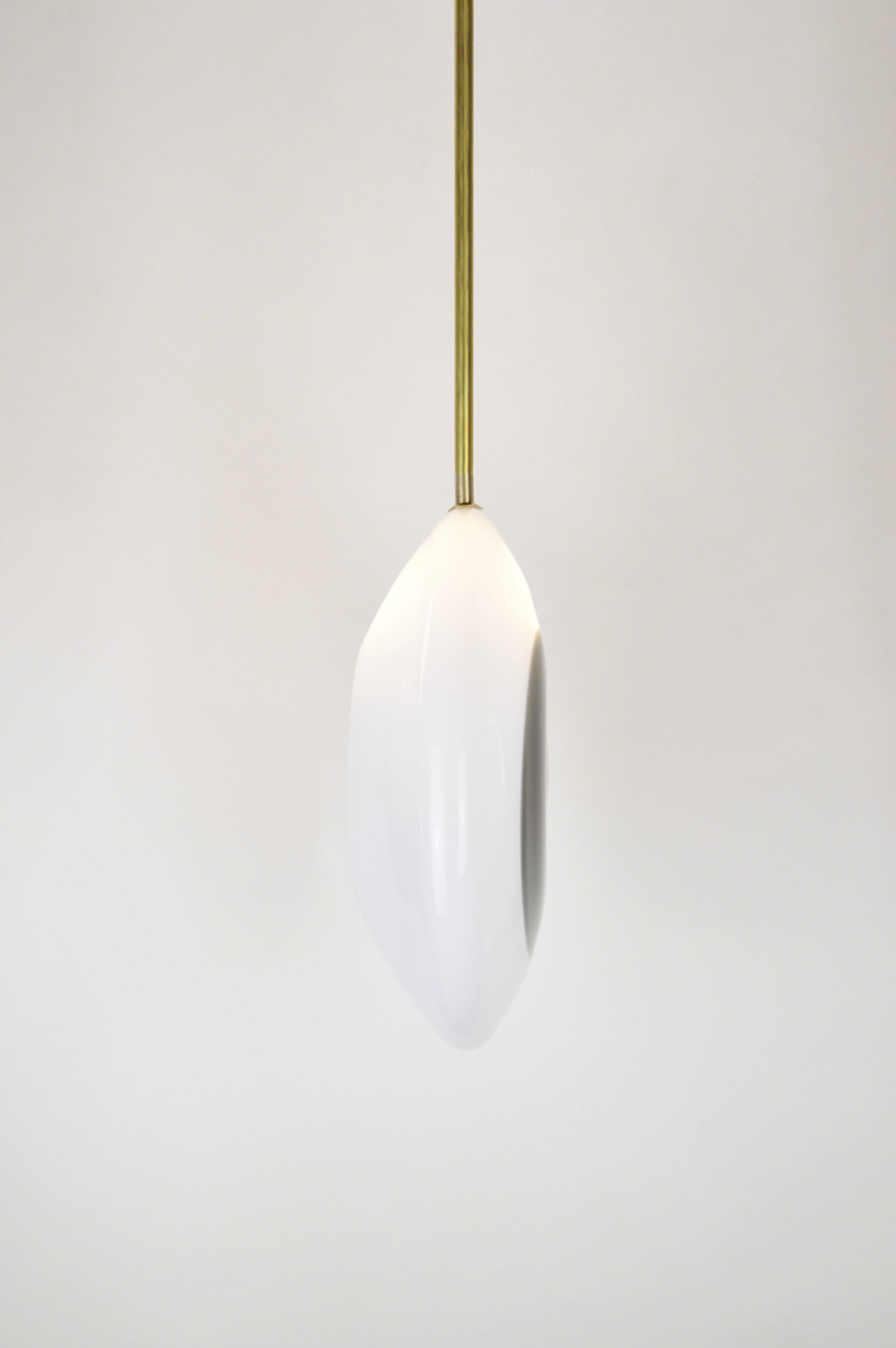 Atelier George-Collection Aube-Suspension Trou noir 3 - HD