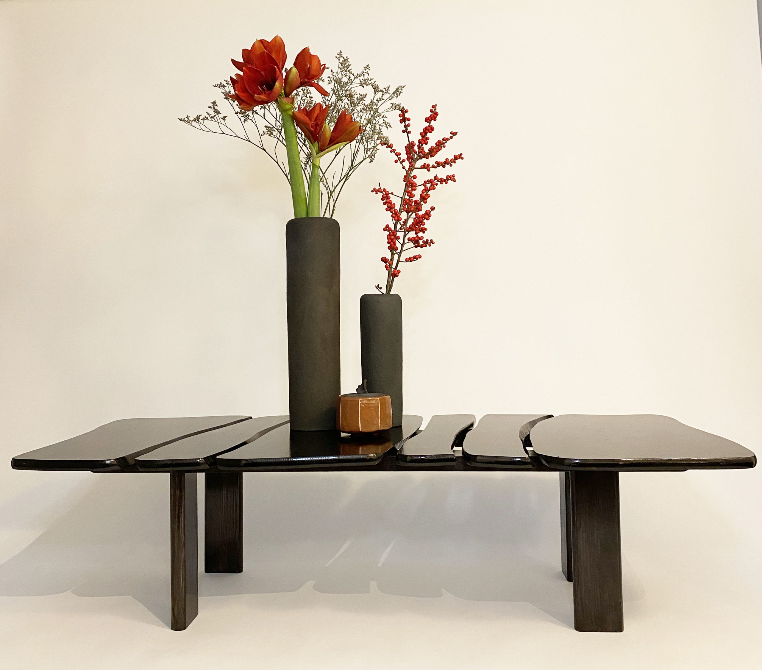 isabelle azema - table basse murmure - vue de face - déco - 1